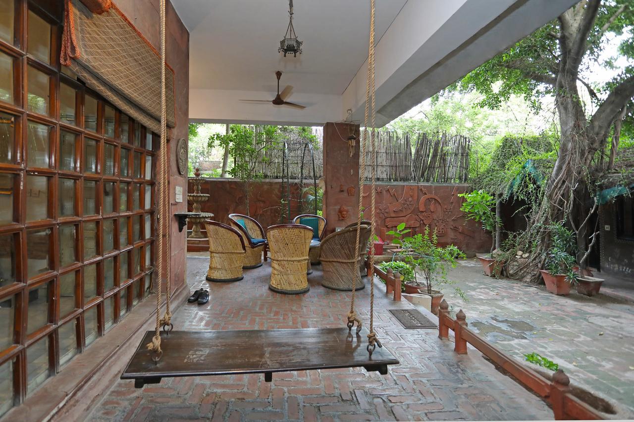 Oyo 1427 Hotel Malhar Haveli 노이다 외부 사진