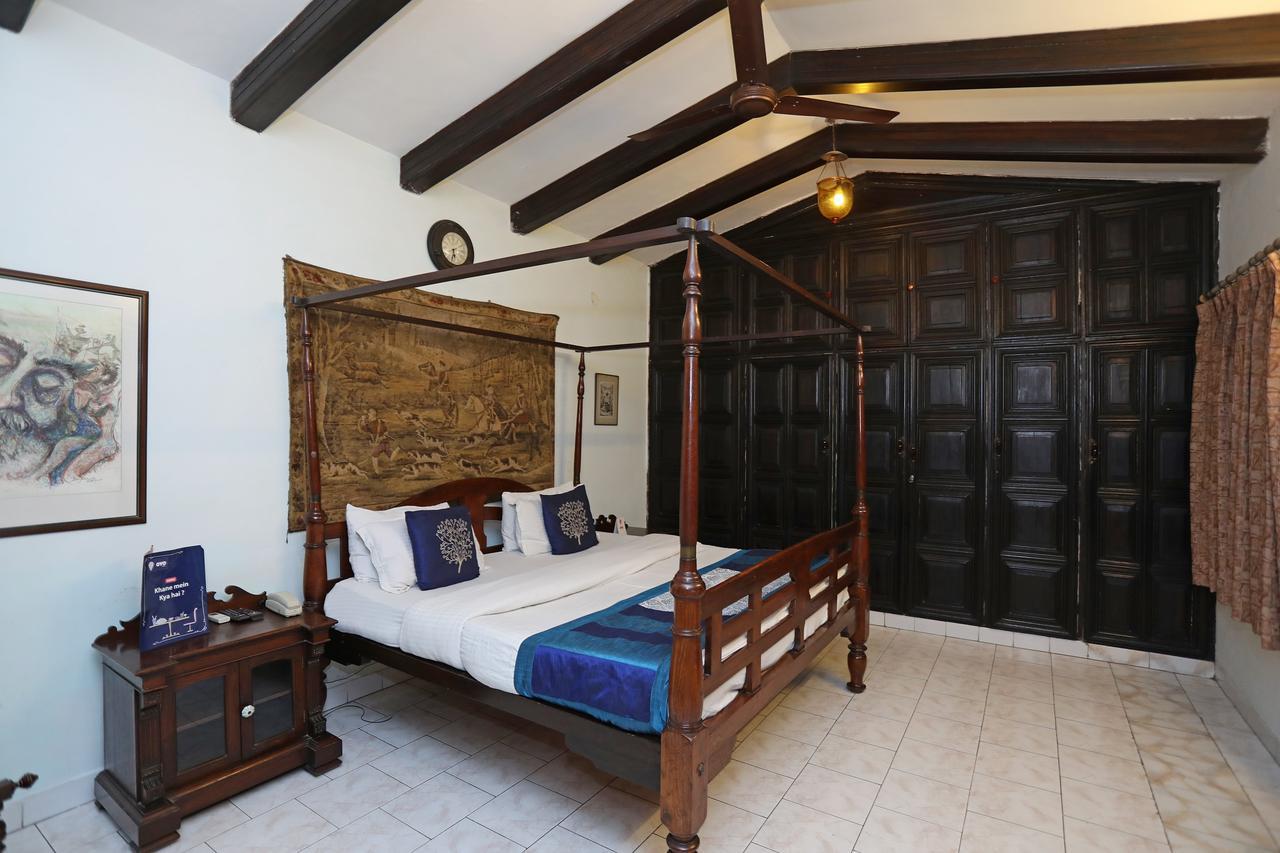 Oyo 1427 Hotel Malhar Haveli 노이다 외부 사진